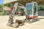 Minibagger Takeuchi TB016 für Gratkorn mieten